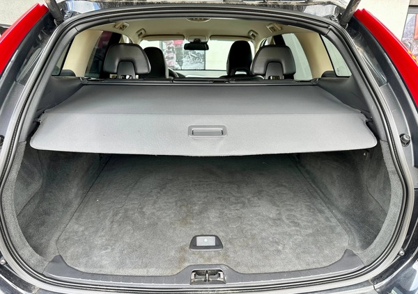 Volvo XC 60 cena 52800 przebieg: 265000, rok produkcji 2011 z Zwoleń małe 631